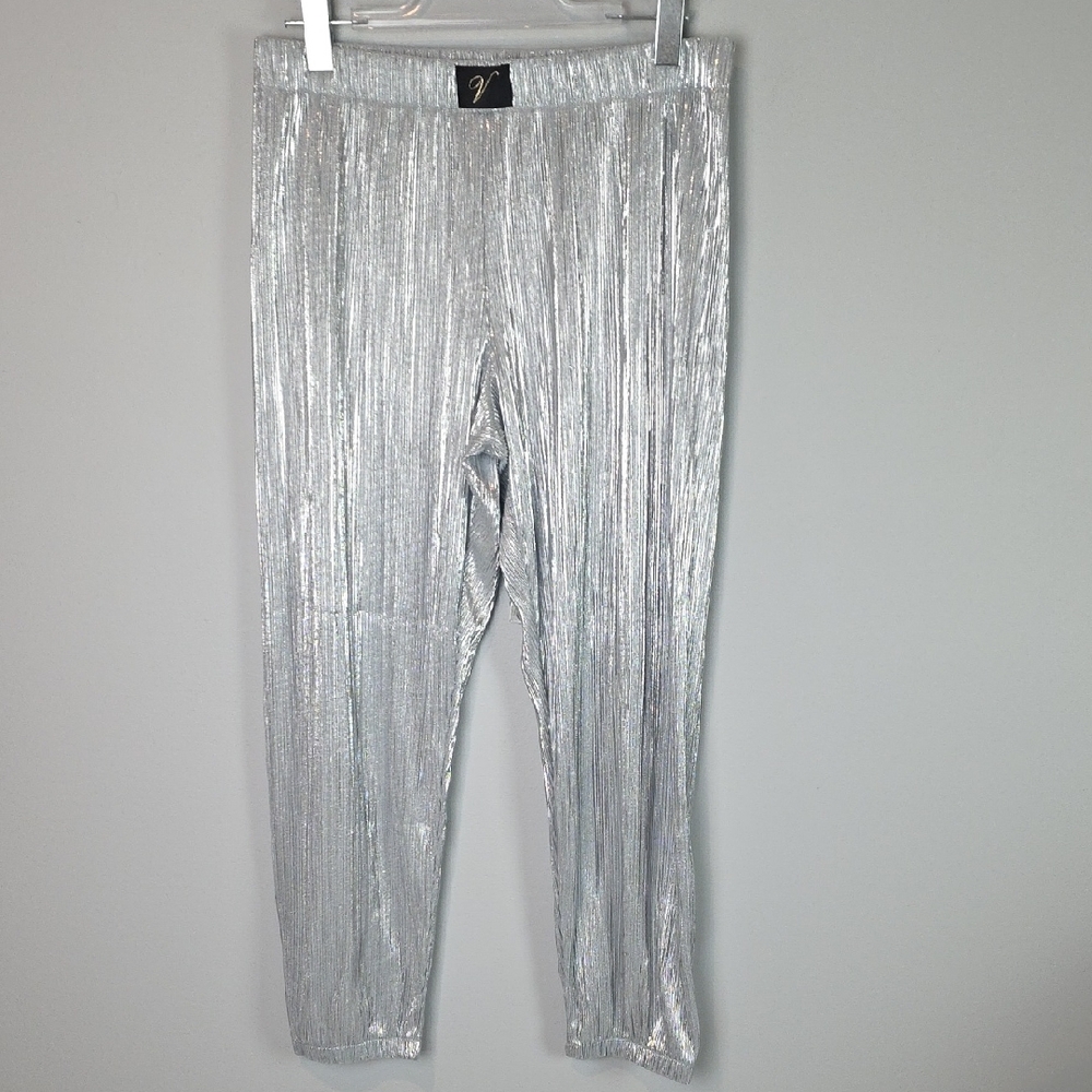 Victoria's Secret Silver Pleated Plisse pants size medium